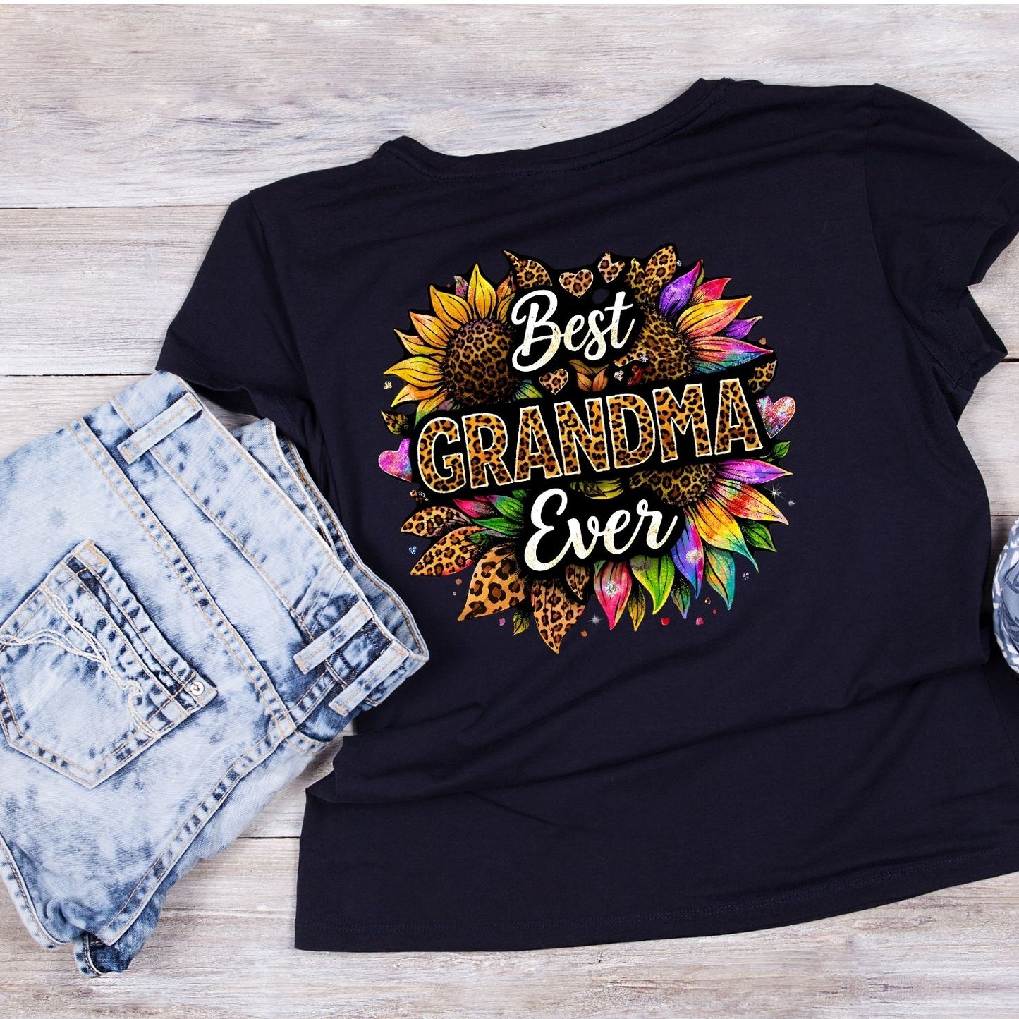Best Grandma Ever Leopard T-Shirt | Graphic Tee | Grams Shirt