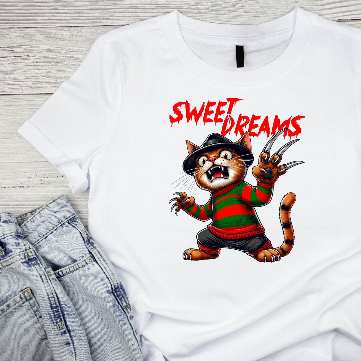Sweet Dreams Horror Cat T-shirt