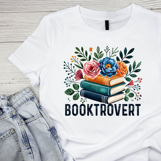 Booktrovert T-shirt