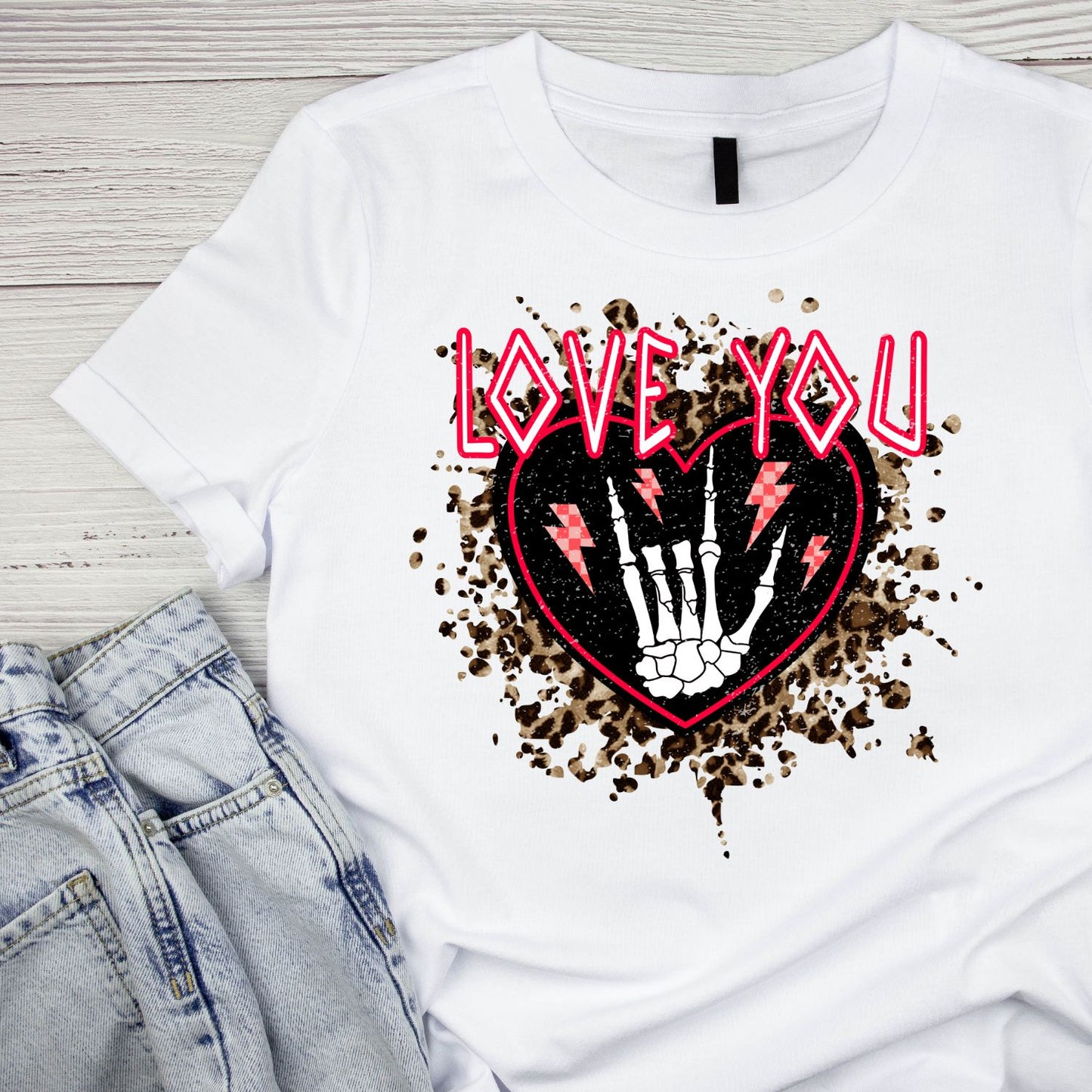 Love You | Skeleton Hand | Valentine’s Day T-shirt