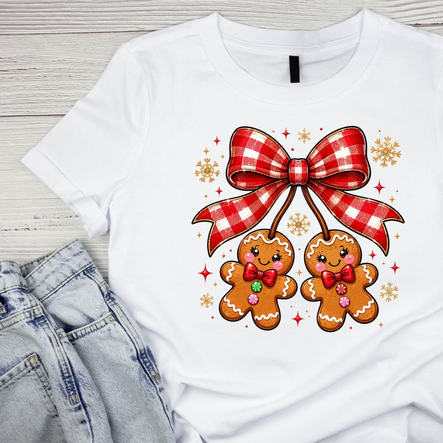 Gingham Bow hanging Gingerbread Christmas T-Shirt | Xmas Graphic Tee | Cute Holiday Shirt