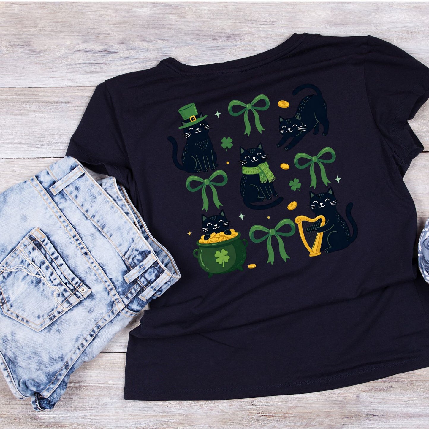 St Patrick’s Day Black Cat T-shirt | St Patrick’s Day T-shirt | Pot of Gold Bows