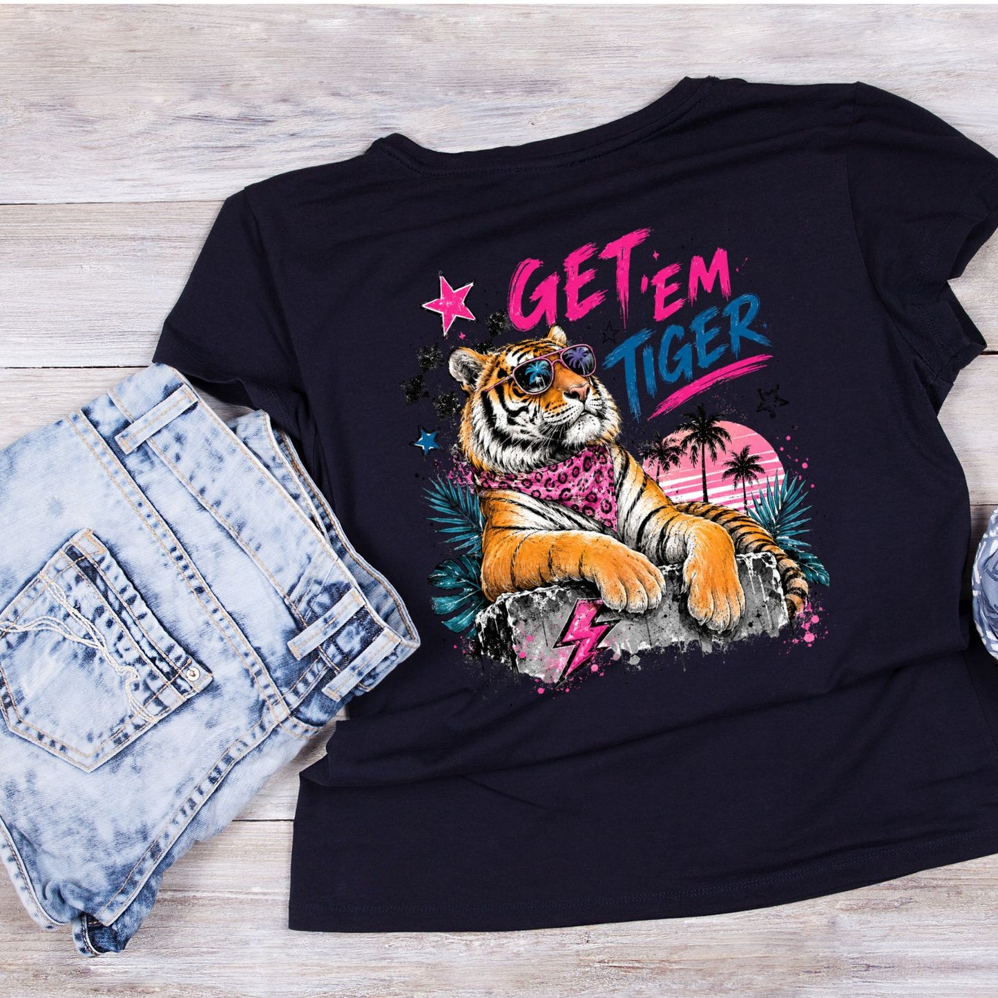 Get ‘em Tiger T-Shirt | Summer Graphic Tee | Beach Shirt